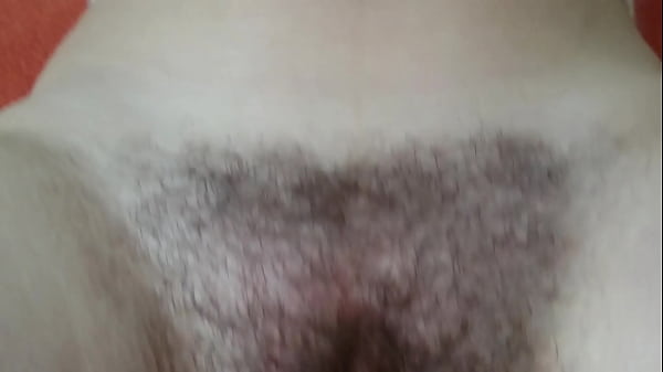 Orgasm hairy pussy 