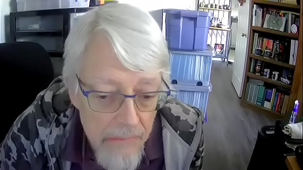 Valentine Stubbs, I love to Expose myself, masturbate, and CUM in public in front of all the girls everywhere.