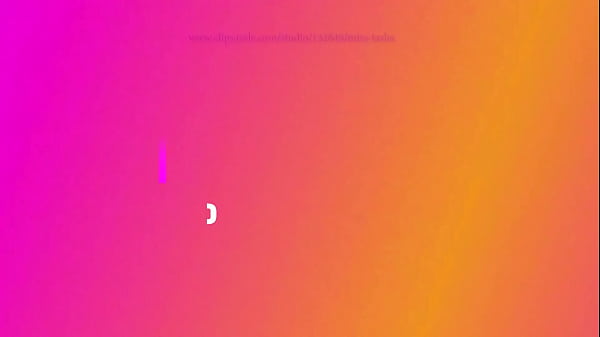 Big ASS Woman spanks a Loser