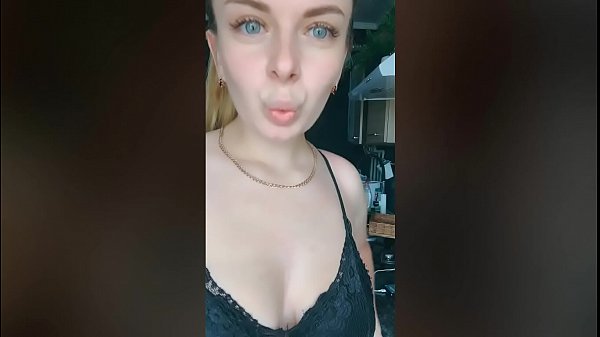 Muestra la cola con transparencia en un vivo