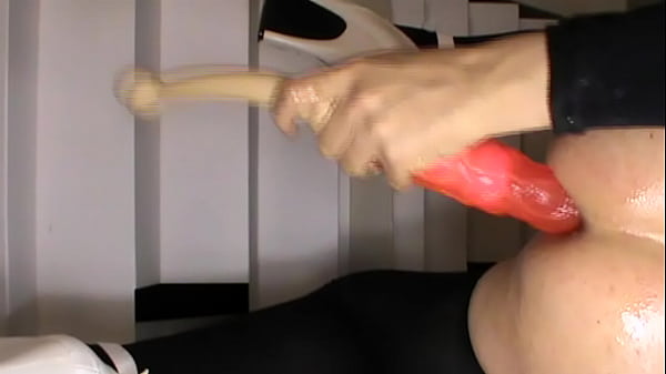 big anal toy red A  