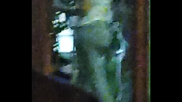 M&iacute; t&iacute;a culazo en calza gris 