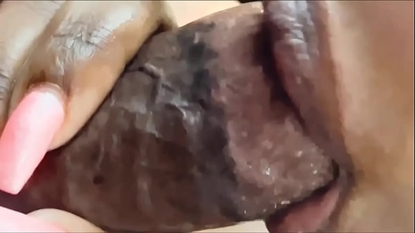 Prettiest BBC in the world receives Grade A Sloppy Head  