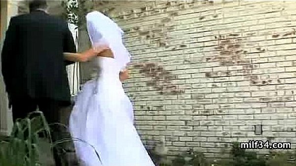 Bigtit cougar likes it rough  