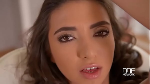 Babydoll Gives it Her All - A Masterful Fingering Debut