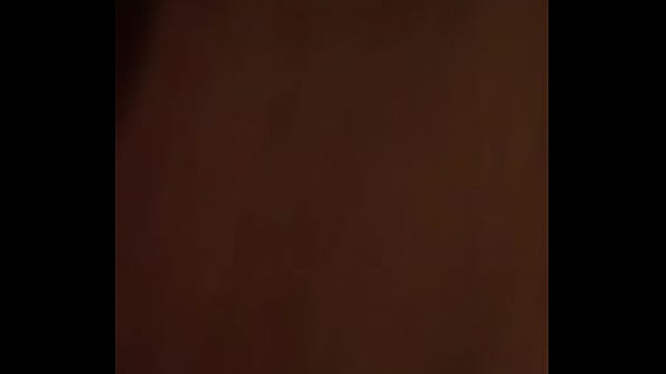 branquinho safado comendo o carro  