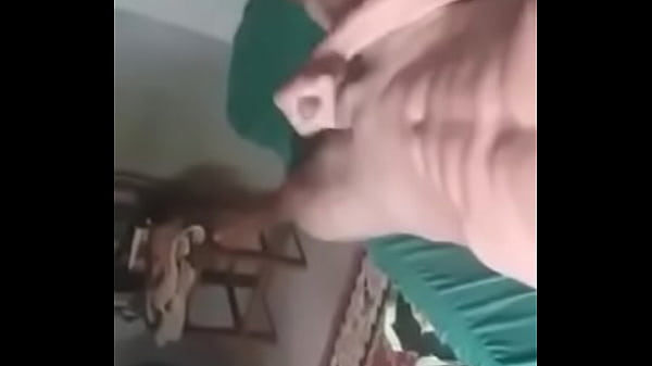 Novinho marrento gozada delicia 