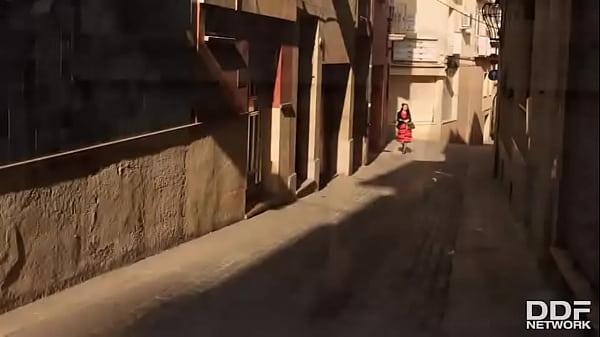 Fiery Hardcore in The Woods: Flamenco Dancer Needs Cock