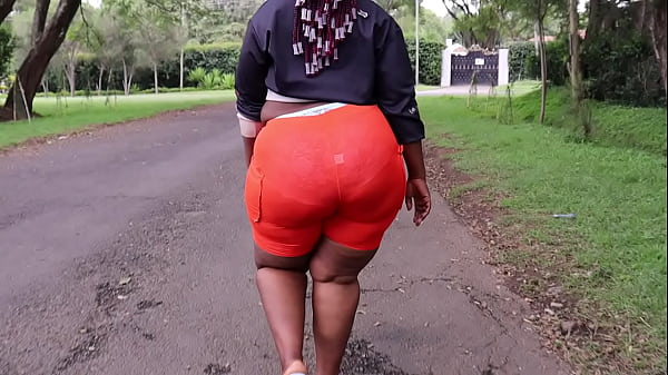 Sexy Big Butt Walking in the Street