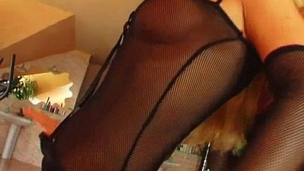 Give Me Pink Ginger squirts milk from her cunt. Masturbates toys