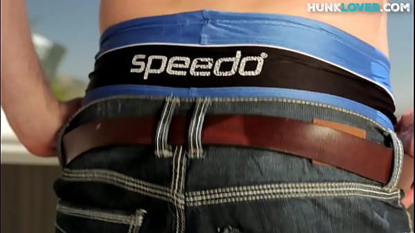 Shaved muscular amateur solo masturbates indoors 