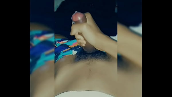 menino virgem batendo uma gostosa