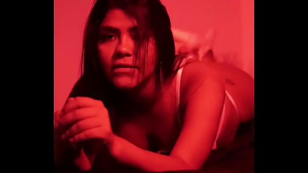 Roxy hot morocha Per&uacute;