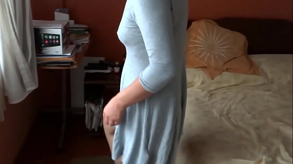 I love showing off and masturbating in front of my stepson's friends, watching them cum, full milk