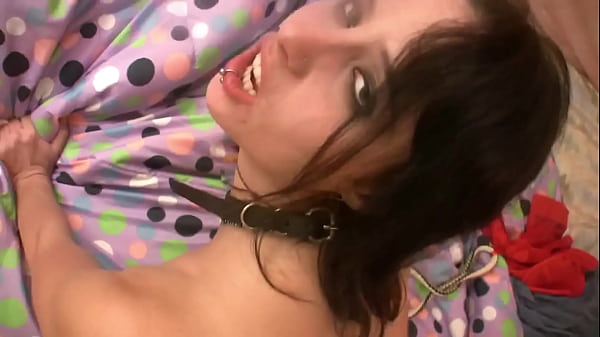 My wife an unfaithful brunette slut trots provocatively and takes it in her mouth