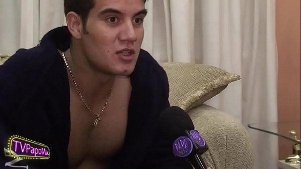 PapoMix recorda visita a casa do ator porno Yuri Gaucho  