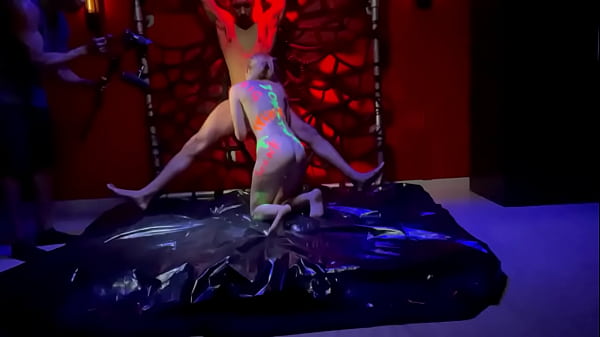 White slut gets fucked  