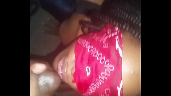 Ebony tops me off for a little cash in closet