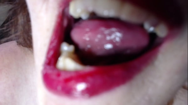 878  Slinkin Linkin fantasy play in my mouth, dangling from my uvula