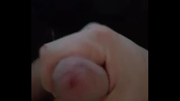 18 J&auml;hriger holt sich auf seinem Samingsesel einen runter