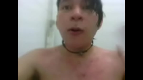 una paja en el ba&ntilde;o