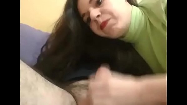 Mam&aacute; encantadora teniendo sexo duro  
