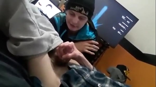 buddy giving me head and spits out cum  