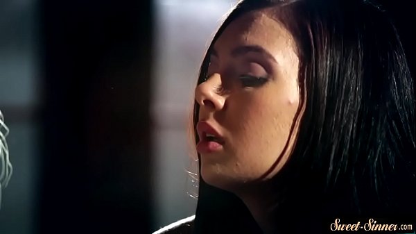 Glamcore stepdaughter banged in cuckold