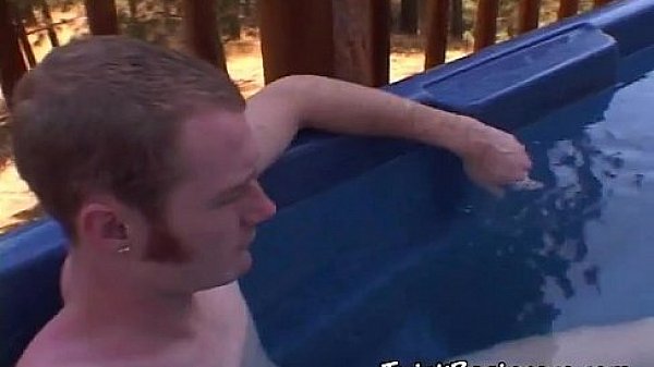 Two twinks pound their asses outside