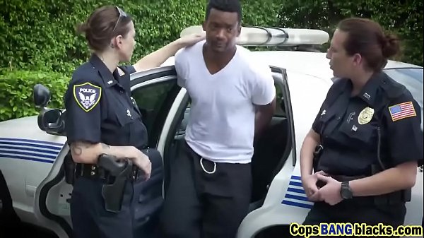 copsbangblacks-11-4-217-xb15467-18p-3