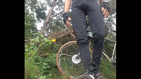 Masturba&ccedil;&atilde;o no passeio 