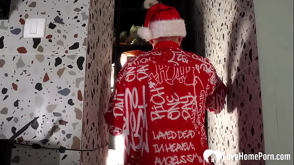 Fucking her sexy pussy hard