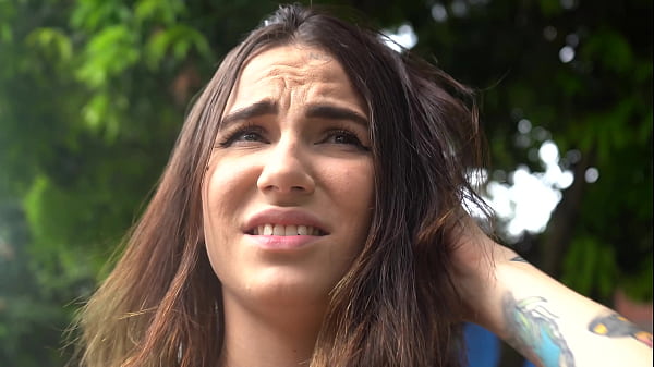 Putinha de rua fode com marombeiro