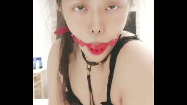 性奴女奴调情 骚大屁股 铃铛乳摇【人照对版 本人原声】