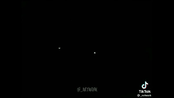 Dan&ccedil;a sensual de viados  