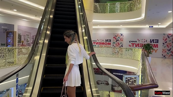 Crazy Cumwalk in Public Shopping Mall Blowjob in Public Toilet