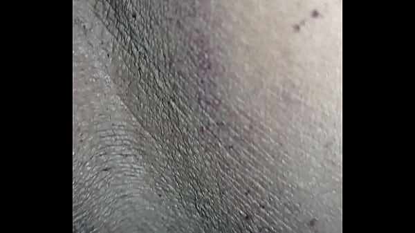 Le met&iacute; el pene