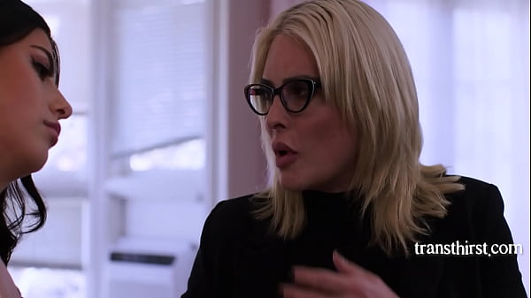 British Trans Stepmom Fucks Stepdaughter | Transthirst 