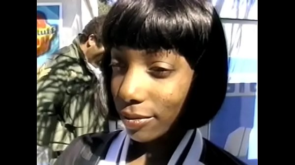 Chocolate hoe ass pounded in the empty bus hot threesome  