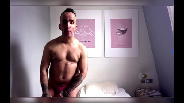 Recap of the Latest CAMs (Sep 10 ) Big Whore giving his big ass to strangers! 