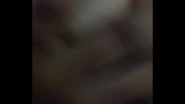 jugandole las tetotas a mi puta - playing with big boobs  