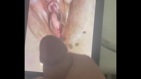 Nut on pic of random wife cunt  