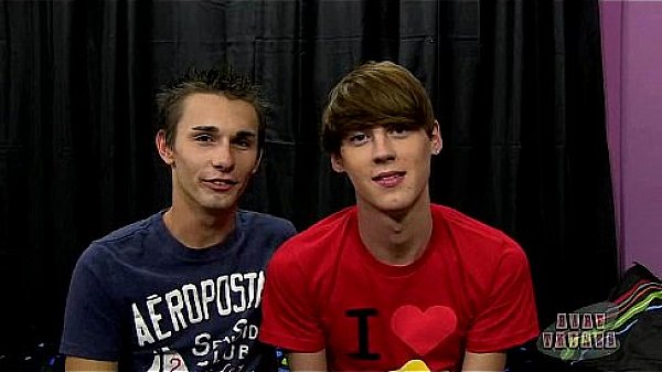 Slender facial experts breeding furiously