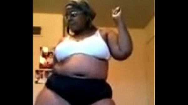 BIG MONSTER BOOTY TWERKIN - YouTube