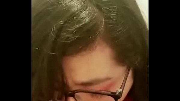 Se la chupo y me siento en su pene - lizren  