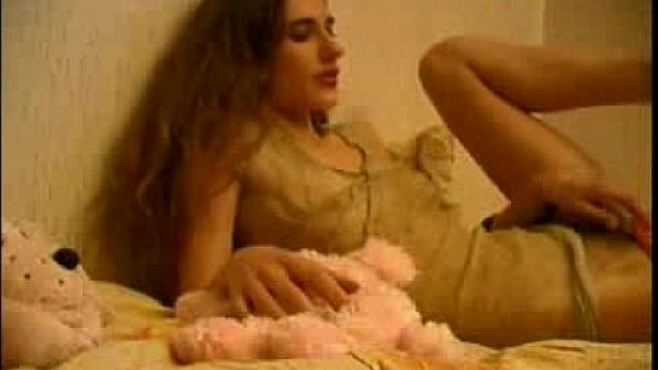 Sexy Skinny Girl Dildoing Her Hairy Pussy