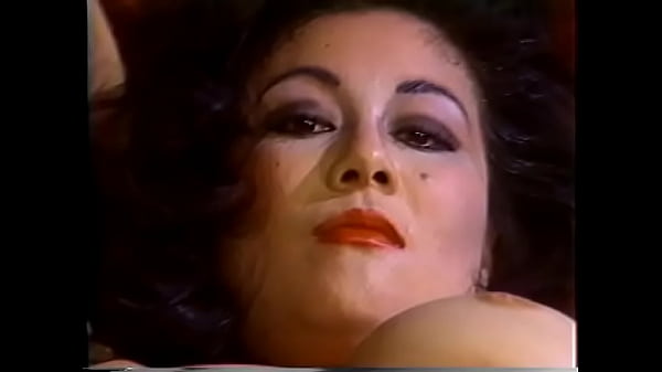 Man rams Asians pussy in bed while she sucks guys large cock