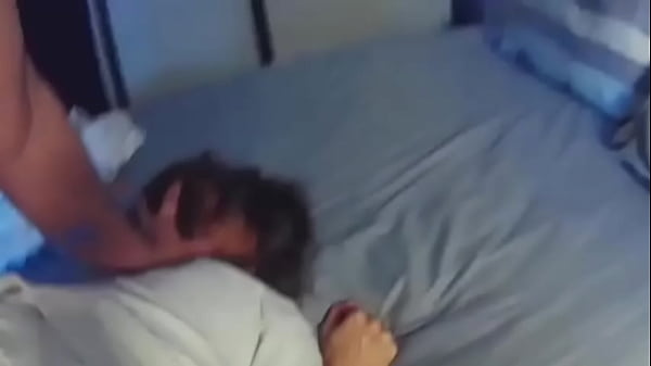 Реальная измена: жена привела незнакомца