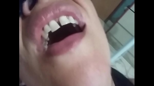 Casal mineirinho divertido em a&ccedil;&atilde;o 3