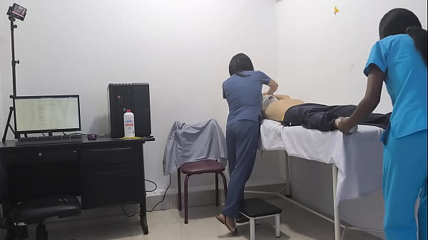 O centro de sa&uacute;de paroquial se torna um hotel para pacientes com fantasias sexuais realizadas.